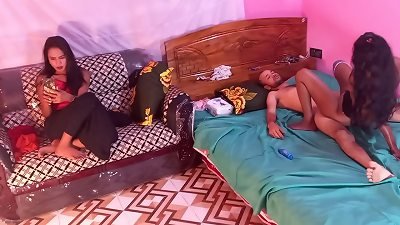 pair guys 2 dolls banging hard Bengali gets pulverizes magnificent licks killer swimsuit ladies